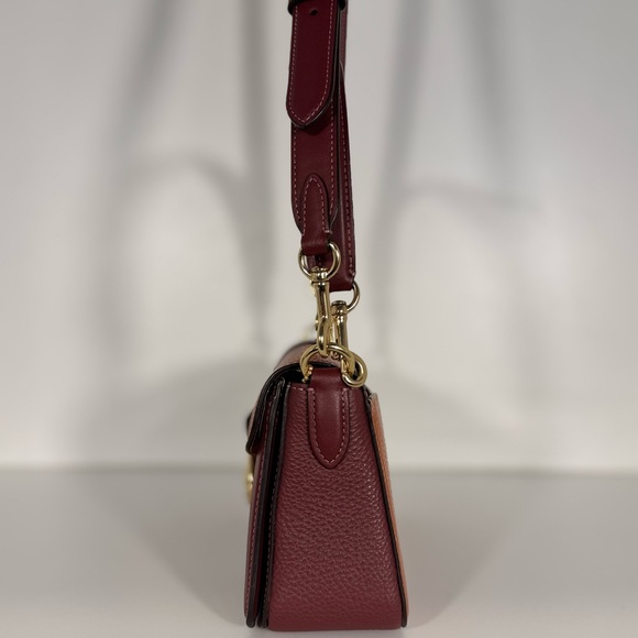 COACH Georgie Shoulder Bag Elegant Two-Tone Leather - Picture 8 of 14